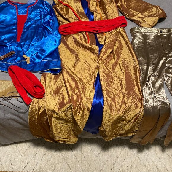 Thor Ragnarok Grandmaster full costume - Jeff Goldblum character - Picture 2 of 3